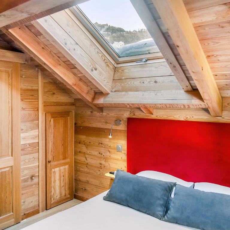 CHALET ANNAPURNA ET SON MAZOT, CHALETS D'HINOUKA SERRE CHEVALIER CHANTEMERLE 200 m des pistes - Chalet 3 Chambres - 18