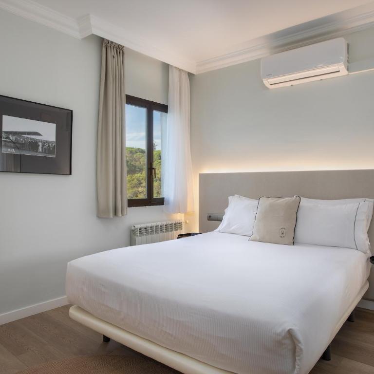 Hotel Montjoi by Brava Hoteles - Habitación Doble Básica - 1