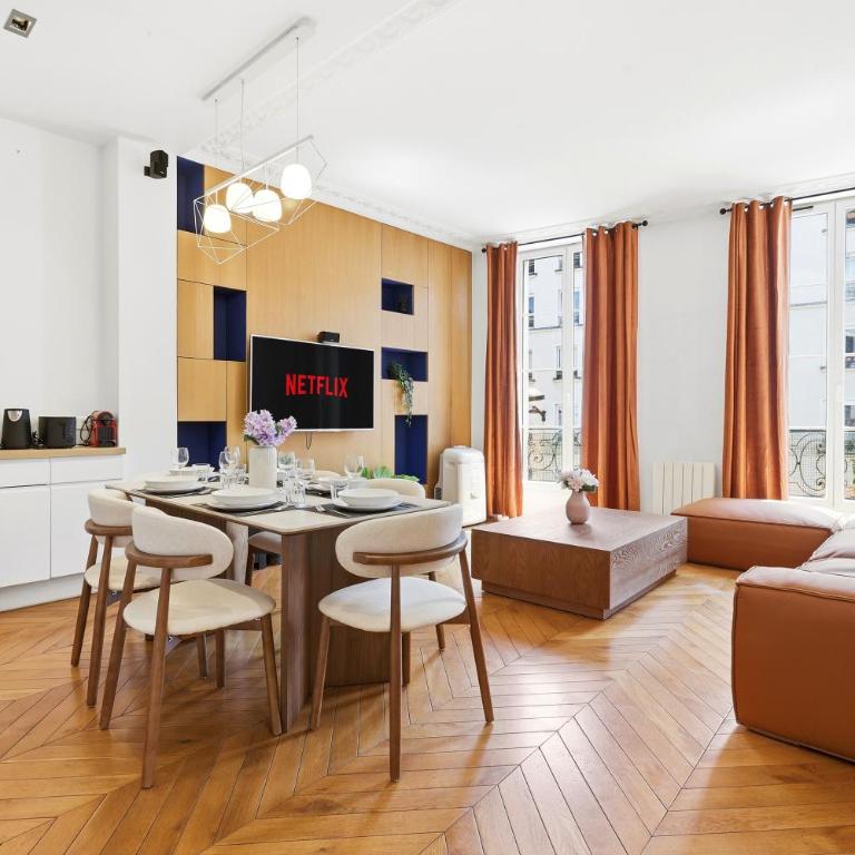 Vibrant 2BR Apartment Near Bastille & Le Marais - Two-Bedroom Apartment - 9