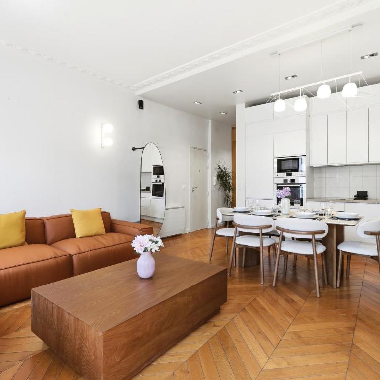 Vibrant 2BR Apartment Near Bastille & Le Marais - Two-Bedroom Apartment - 16