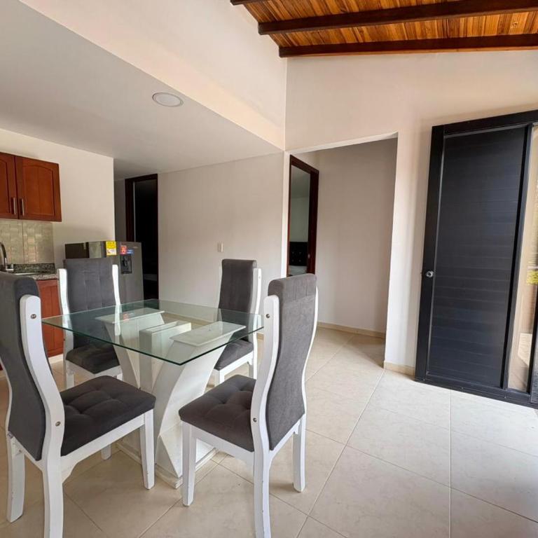 Hotel Resort Campestre Puerta Del Sol - San Gil - Apartamento de 4 dormitorios con balcón - 10