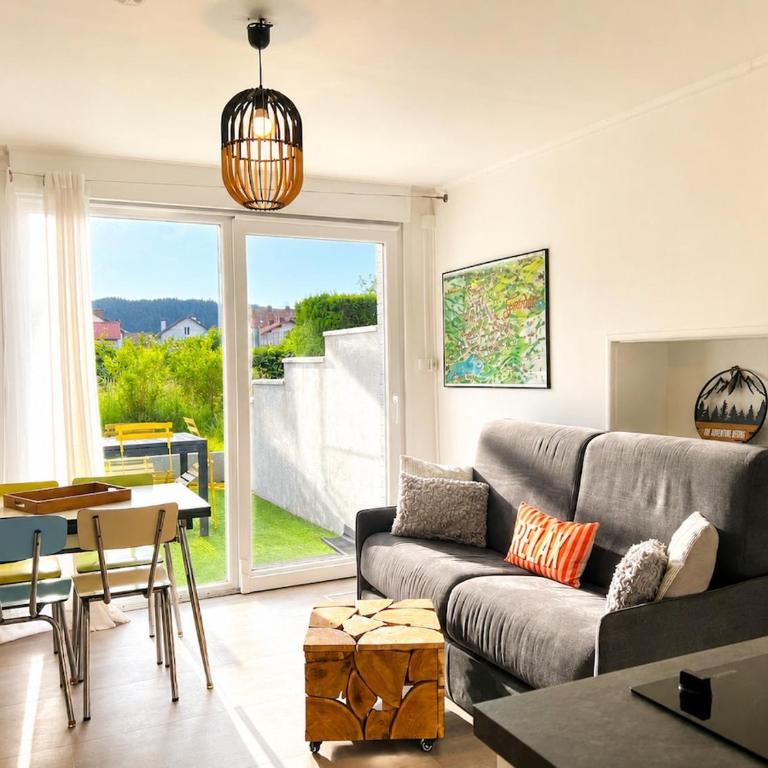 Appartement avec terrasse au calme- Marché 5 min - Two-Bedroom Apartment - 4