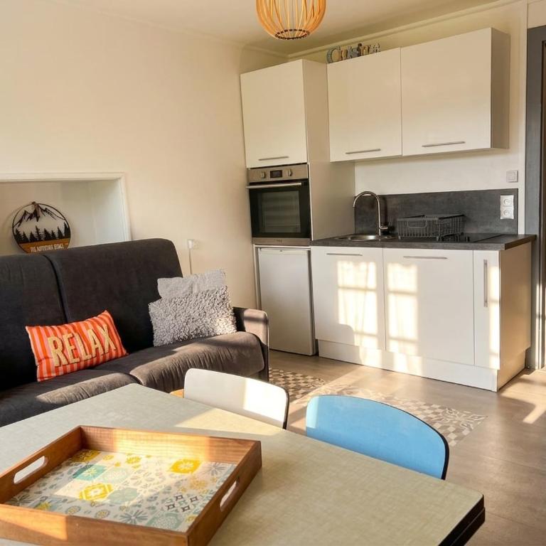 Appartement avec terrasse au calme- Marché 5 min - Two-Bedroom Apartment - 8