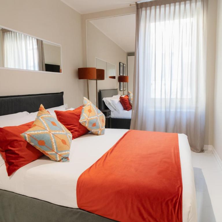 La Chartreuse Luxury Suites 2A - One-Bedroom Superior Apartment - 12