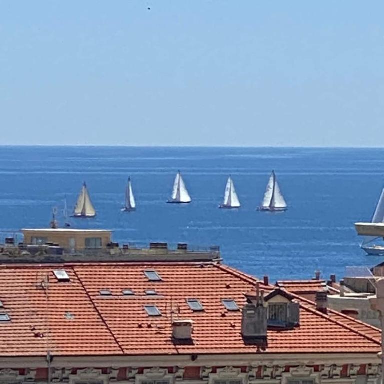 Vista quinto piano - Appartamento con Vista Mare - 4