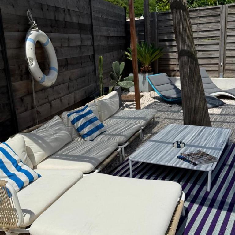 Belle maison de caractère au calme piscine - Villa - 14