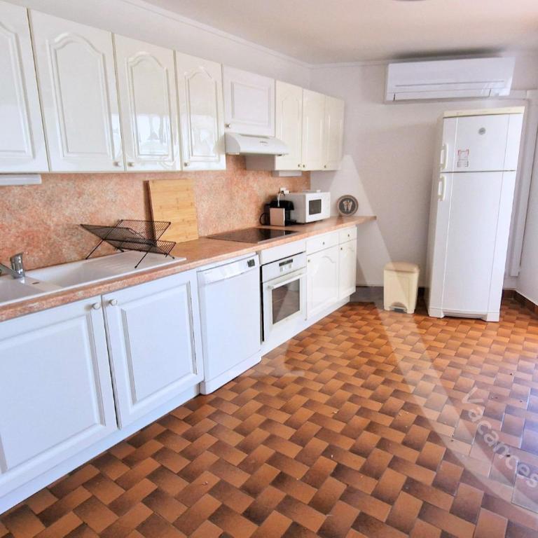 011 grand t3 lumineux vue mer et clim - Appartement 2 Chambres avec Terrasse et Vue sur la Mer - 4