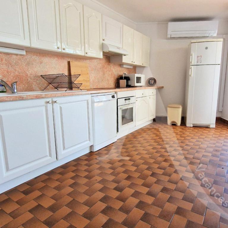011 grand t3 lumineux vue mer et clim - Appartement 2 Chambres avec Terrasse et Vue sur la Mer - 5