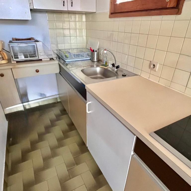 Studio cabine 4 pers avec parking à La Grande-Motte - FR-1-716-41 - Monolocale - 8