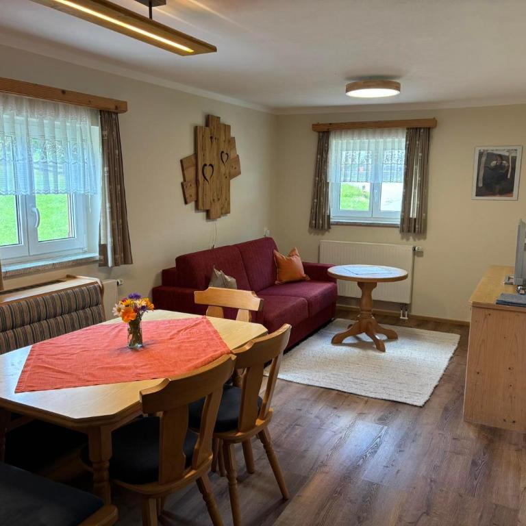 Bergbauernhof Haug - Apartment mit 2 Schlafzimmern und Dusche - 3