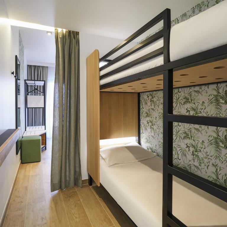 Mercure Avignon TGV Hotel & Spa - Chambre Double Classique avec Lits Superposés et Balcon - 2