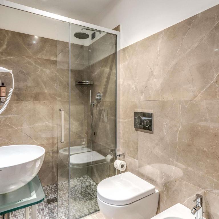 Mercure Roma Centro Termini - Camera Queen Deluxe - 7