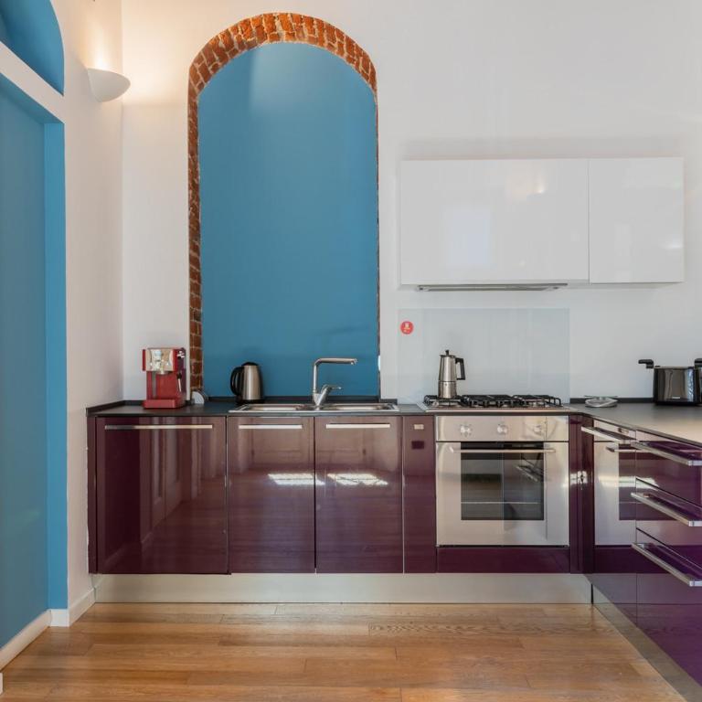 Charming Colorful Brick by Wonderful Italy - Three-Bedroom Apartment - 8