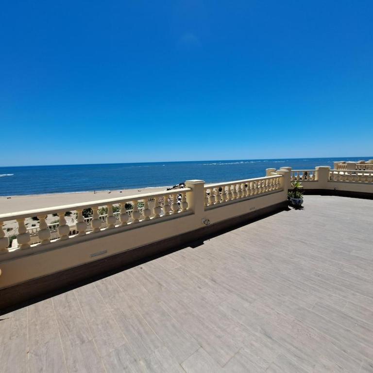 Ático de 3 dormitorios frontal al mar, Los Cisnes - By AC REAL - Three-Bedroom Superior Apartment - 1