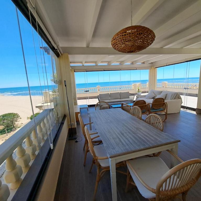 Ático de 3 dormitorios frontal al mar, Los Cisnes - By AC REAL - Three-Bedroom Superior Apartment - 37