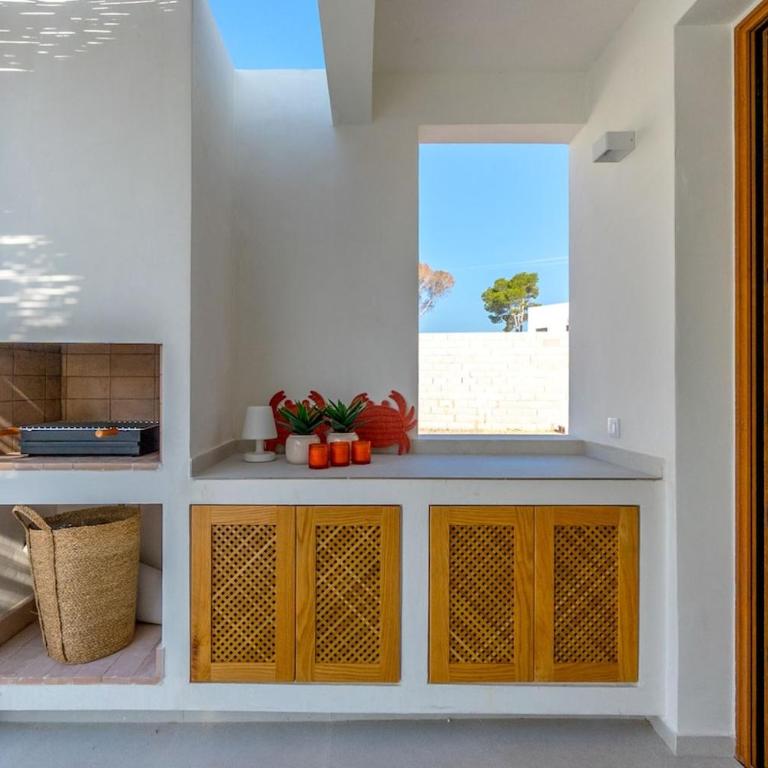Villa Mariposa by the Sea - Villa - 2