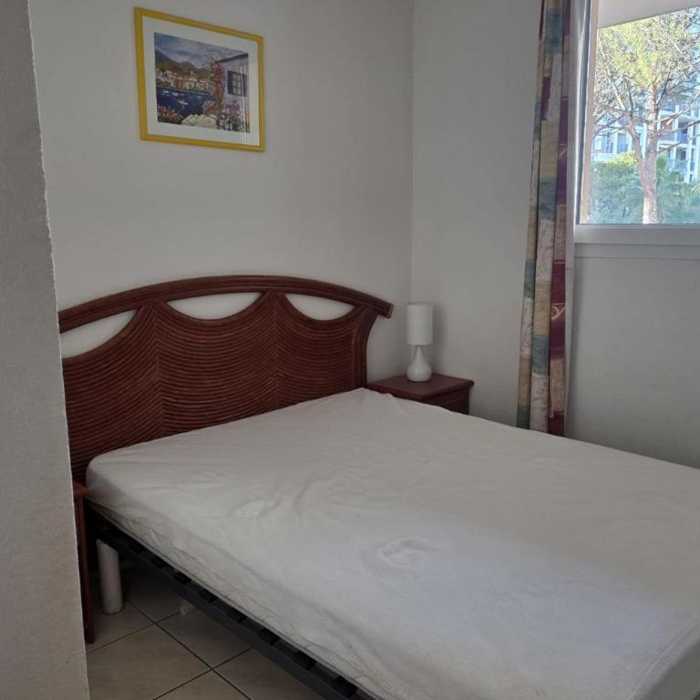 Air-conditioned apartment with pool near the cove - Apartment - 3