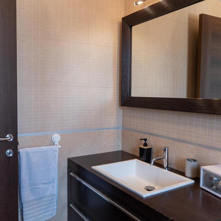 Villa GiSa - Luxury Stays with Private Pool - Villa with Private Pool - 35
