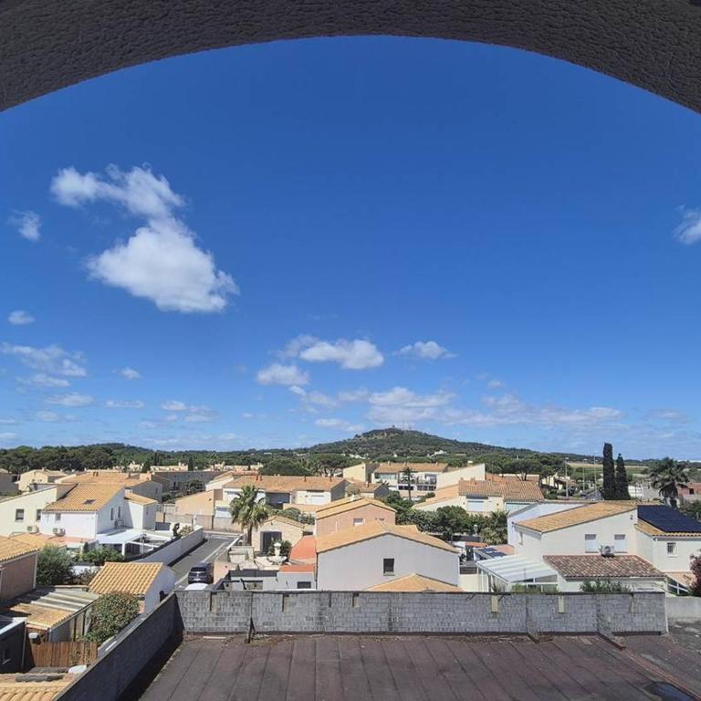 Studio Classic avec balcon et parking sécurisé - Capacité 2 pers - FR-1-867-3 - Studio - 3