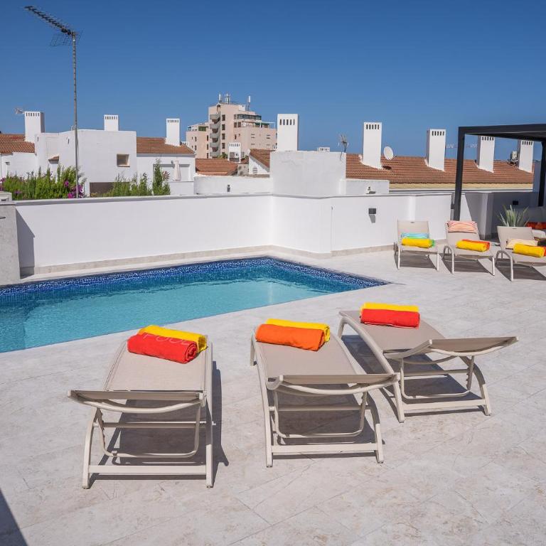 Unique private pool apartment in Carihuela - Appartamento - 54