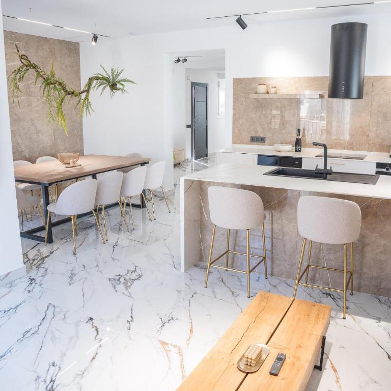 Unique private pool apartment in Carihuela - Appartamento - 71