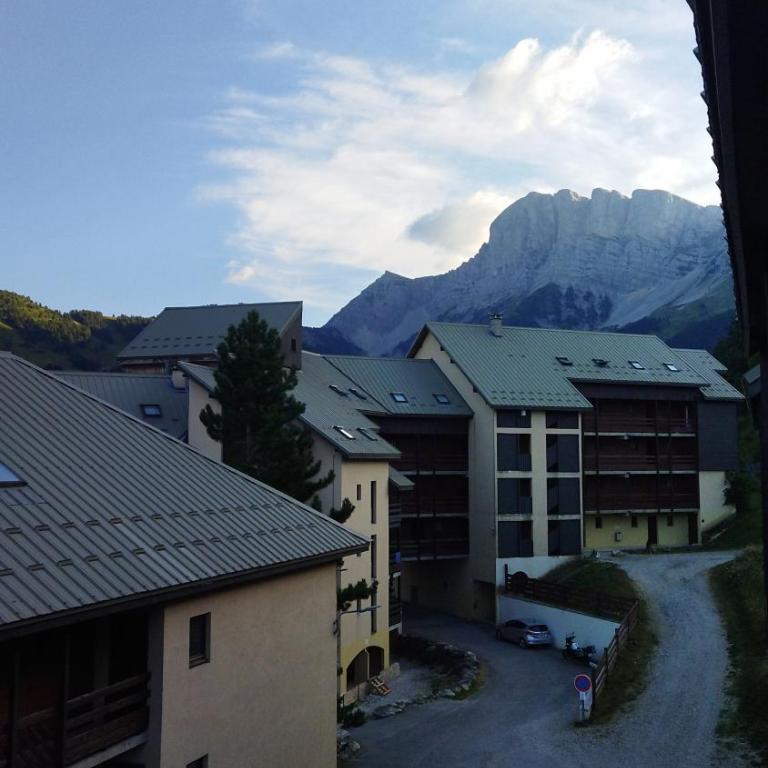 Location duplex avec balcon vue sur montagne - Appartement 1 Chambre - 2