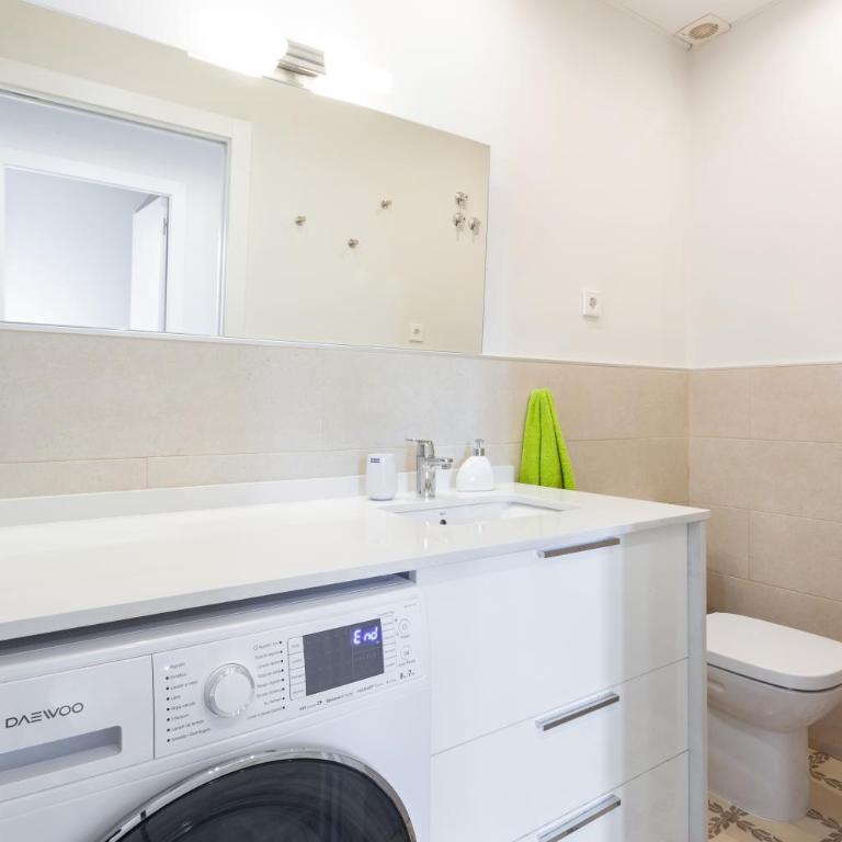 Feel at Sants Apartments - Apartamento - 1
