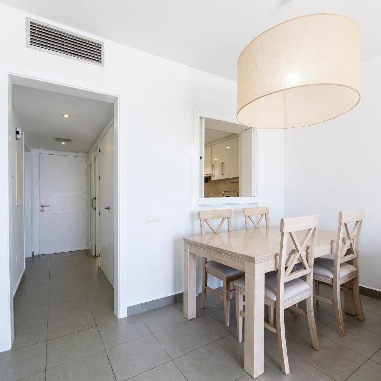 Macenas Resort # Vistas al mar # 2 BR # Wifi # Familiar - Apartamento de 2 dormitorios - 6