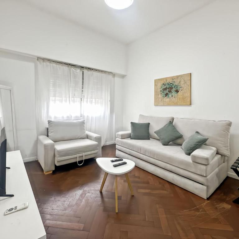Charming 2-Bedroom Apartment in the Heart of Buenos Aires - Apartamento - 2