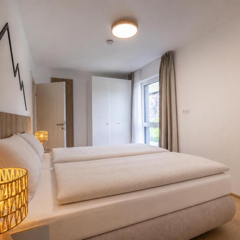 Alpine Suite Spot - Apartment mit 2 Schlafzimmern und Terrasse - 3