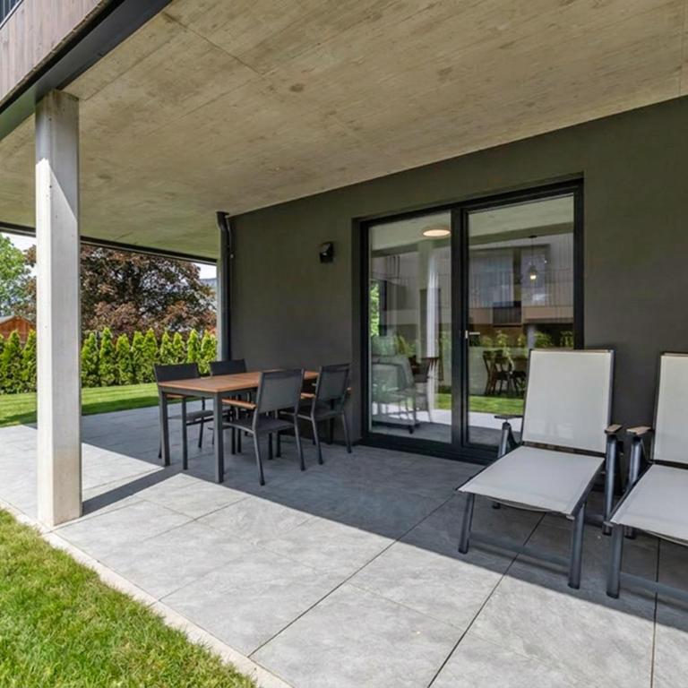 Alpine Suite Spot - Apartment mit 2 Schlafzimmern und Terrasse - 12