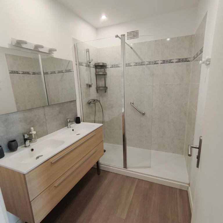 Vannes Pompidou T3 65 m2 10min à pied du centre de Vannes - Appartement 2 Chambres - 3