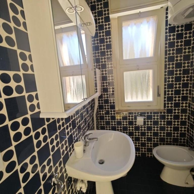Apartment near beach and city centre - Appartamento - 4