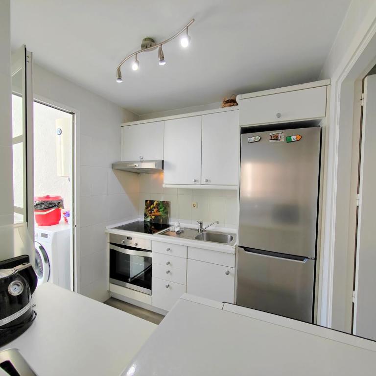 Puerto Marina beach 1 bed flat - Apartment - 12