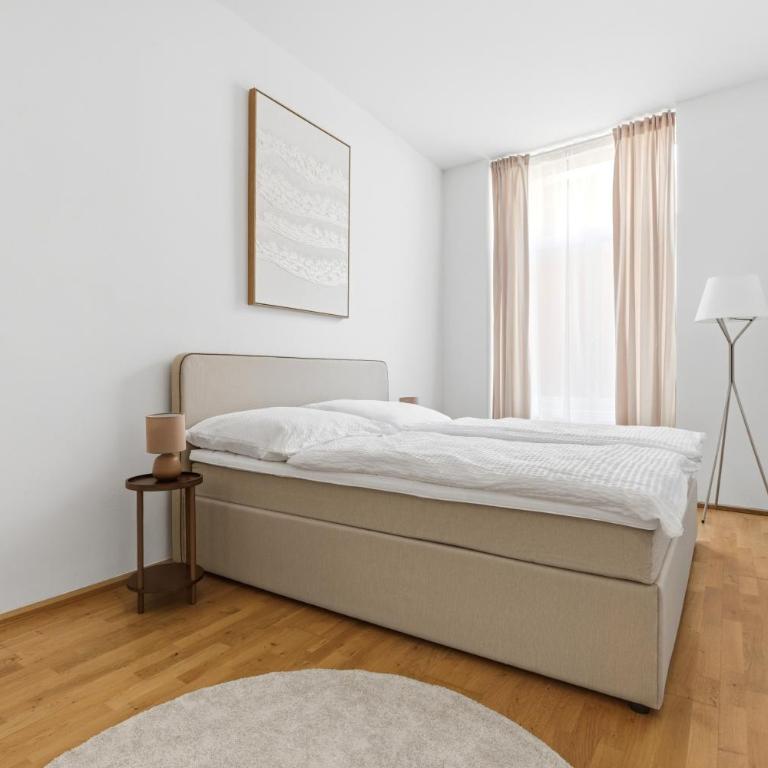 Alpena Homes, Zentrum, sehr geräumig, Küche - Apartment mit 2 Schlafzimmern und Balkon - 9