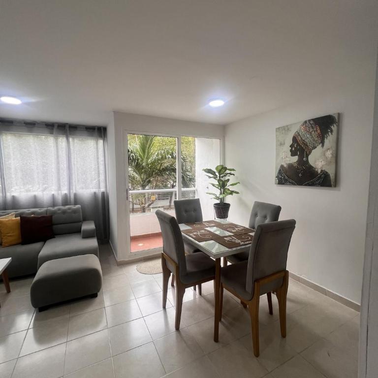 Springfield Suites I Tu Apto en Barranquilla I Ideal para familias - Apartamento de 3 dormitorios - 96