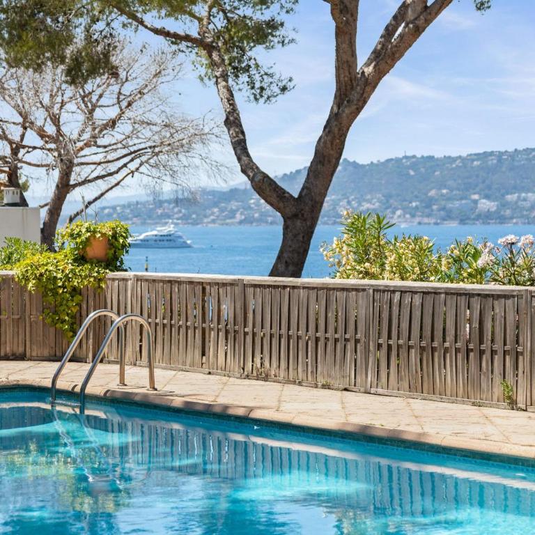 Villa d'Exception avec Vue Mer Panoramique - Antibes - Appartement - 3