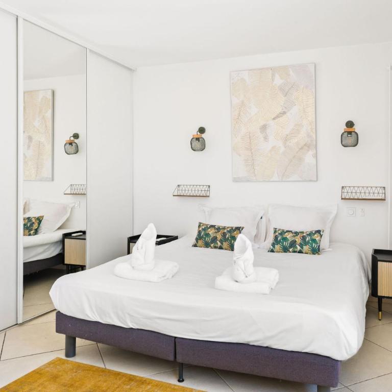 Villa d'Exception avec Vue Mer Panoramique - Antibes - Appartement - 17