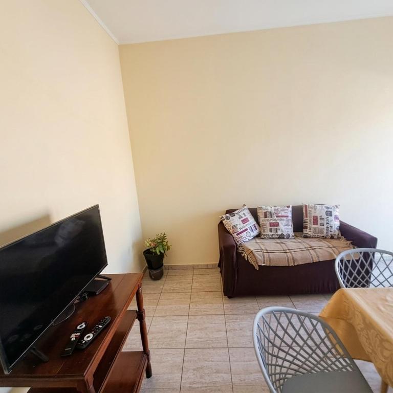Dpto Grande - Ubicación estratégica - Apartamento de 2 dormitorios - 6
