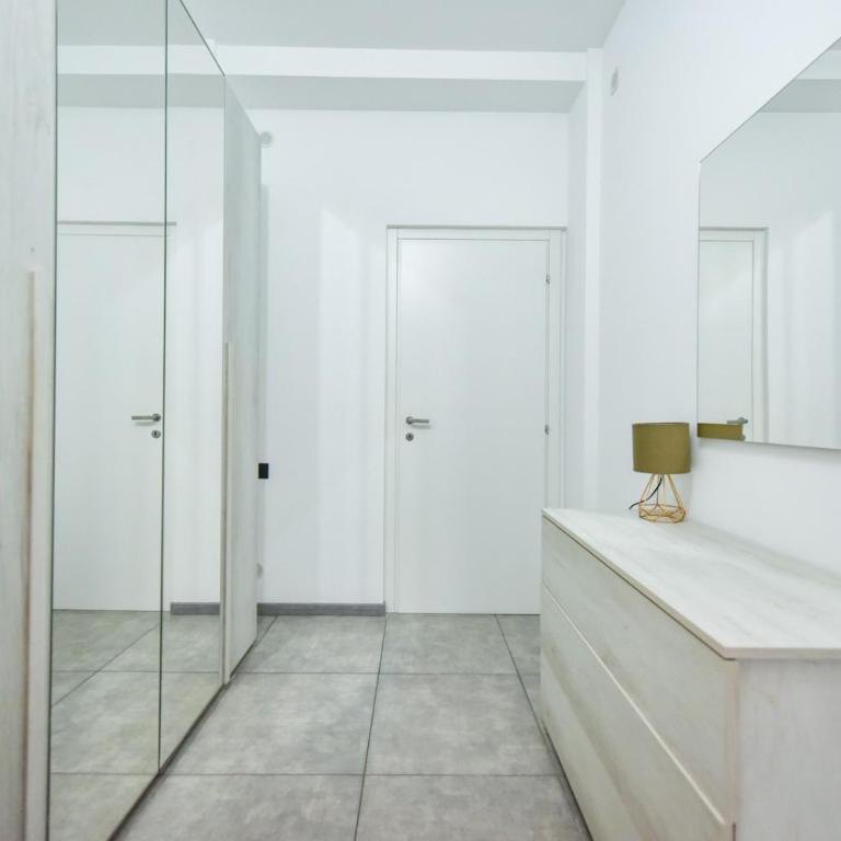 Modern Loft - Porta Susa & Centro Torino - Appartamento con 3 Camere da Letto - 17