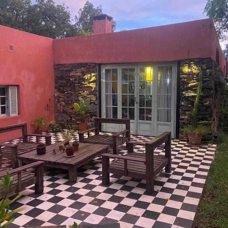 CASA RURAL EN SIERRAS de ROCHA - Villa - 12