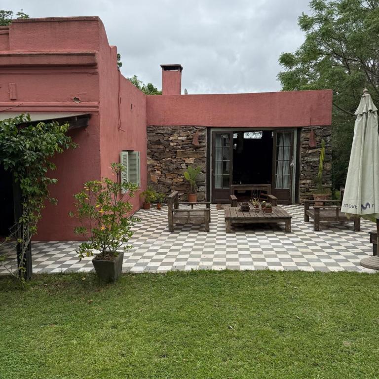 CASA RURAL EN SIERRAS de ROCHA - Villa - 62