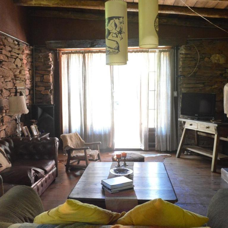 CASA RURAL EN SIERRAS de ROCHA - Villa - 82