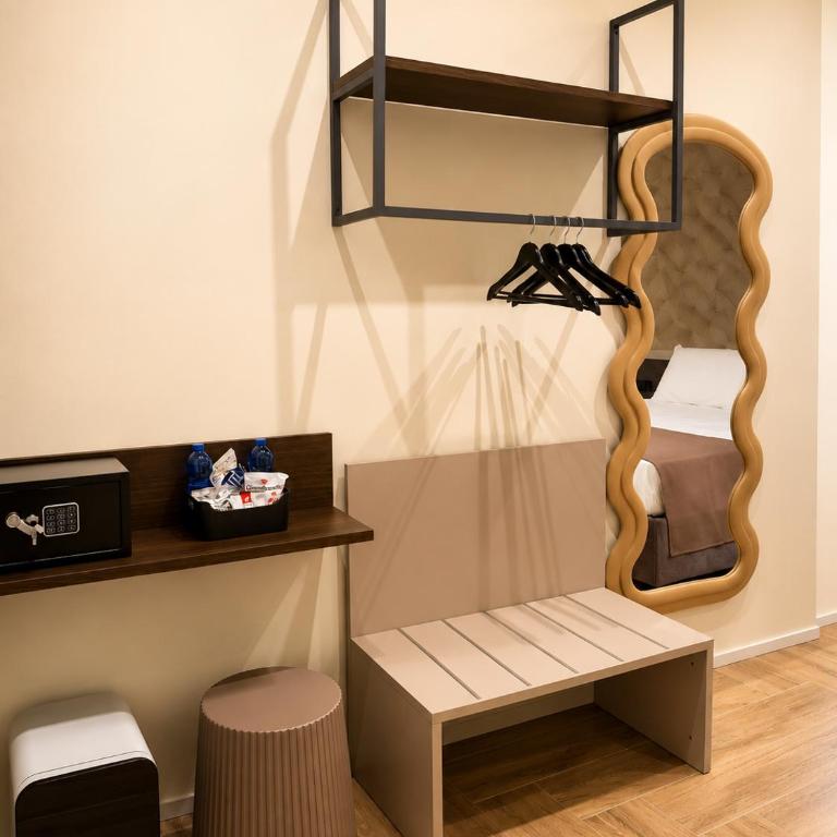Cortesia Partenopea - Chambre Double Deluxe avec Lit d'Appoint - 4
