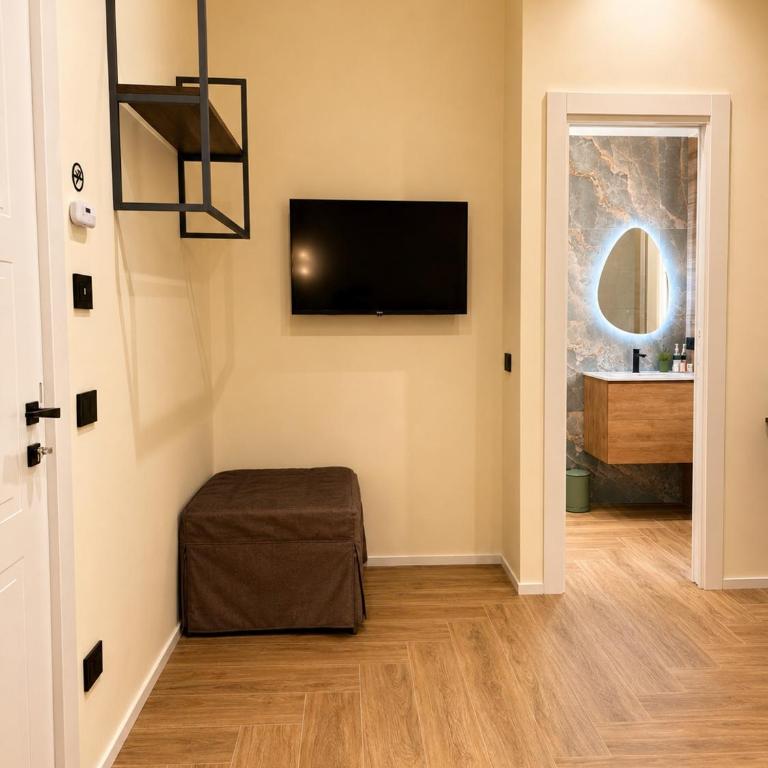 Cortesia Partenopea - Chambre Double Deluxe avec Lit d'Appoint - 3