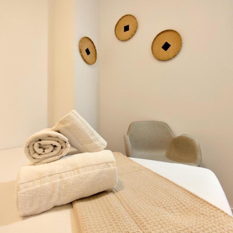 Travel Habitat Orriols - Torrefiel Apartment - One-Bedroom Family Apartment - 8