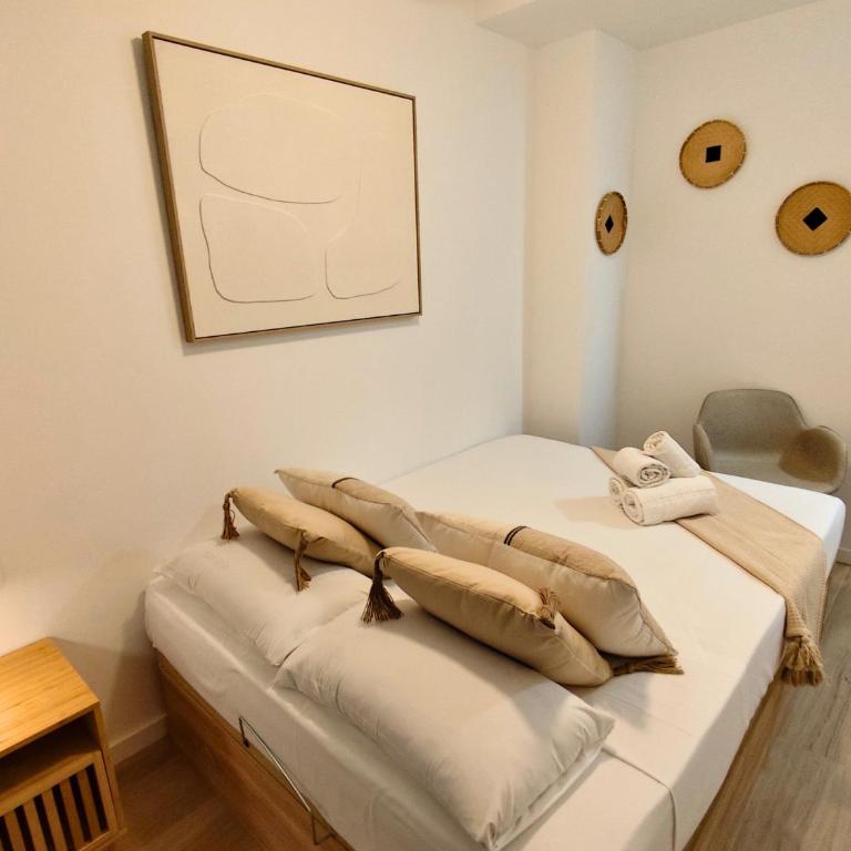 Travel Habitat Orriols - Torrefiel Apartment - One-Bedroom Family Apartment - 7