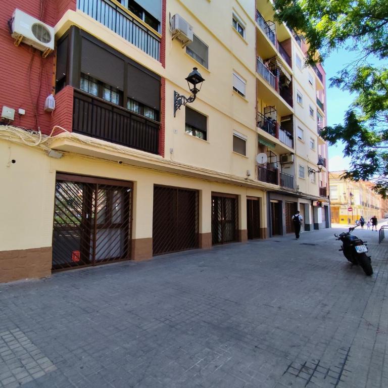 Travel Habitat Orriols - Torrefiel Apartment - One-Bedroom Family Apartment - 22