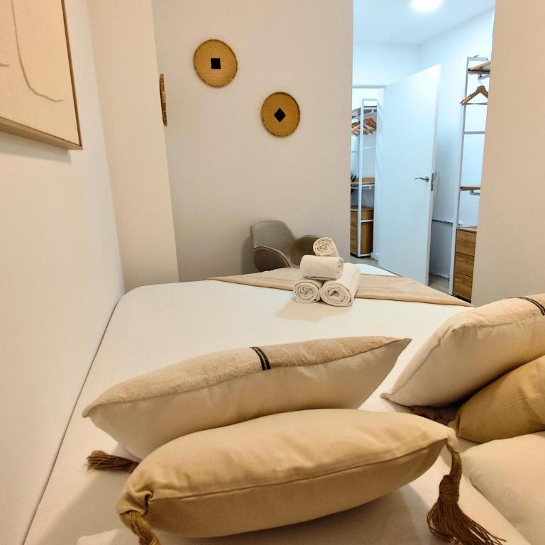 Travel Habitat Orriols - Torrefiel Apartment - One-Bedroom Family Apartment - 30