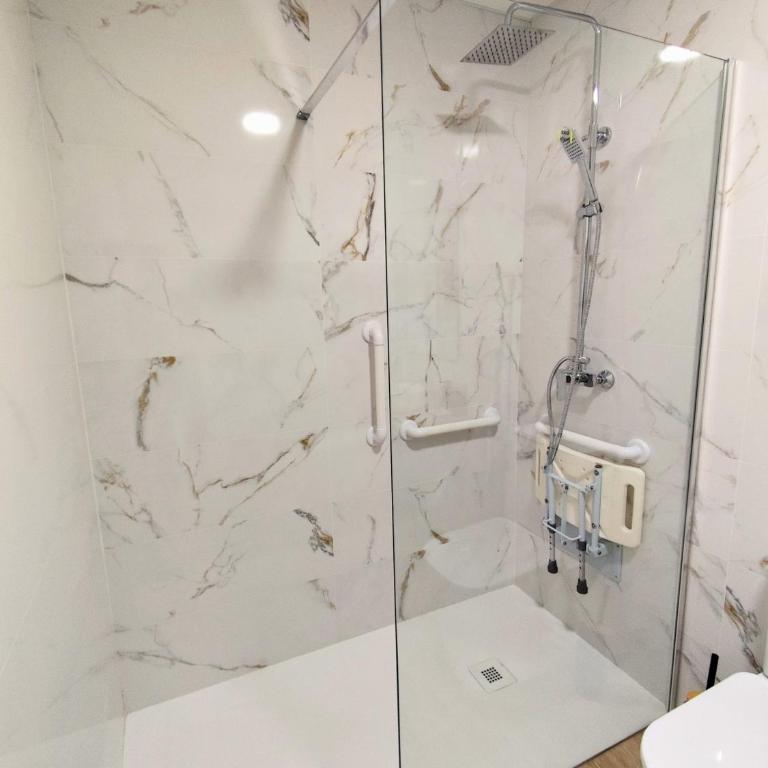 Travel Habitat Orriols - Torrefiel Apartment - One-Bedroom Family Apartment - 26